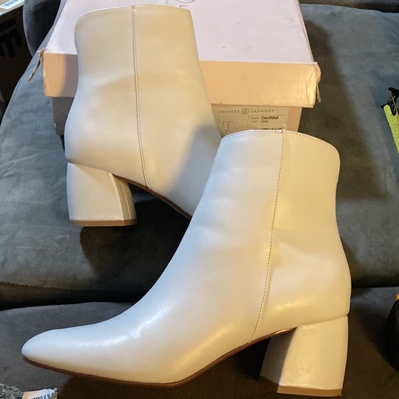 Chinese Laundry Women's Davinna Ankle Boot Size 7.5 - Picture 5 of 7